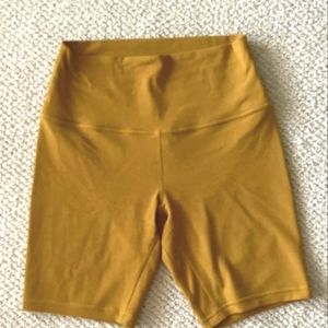 Lululemon Align High Rise Short 8"